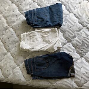 Woman’s old navy jeans